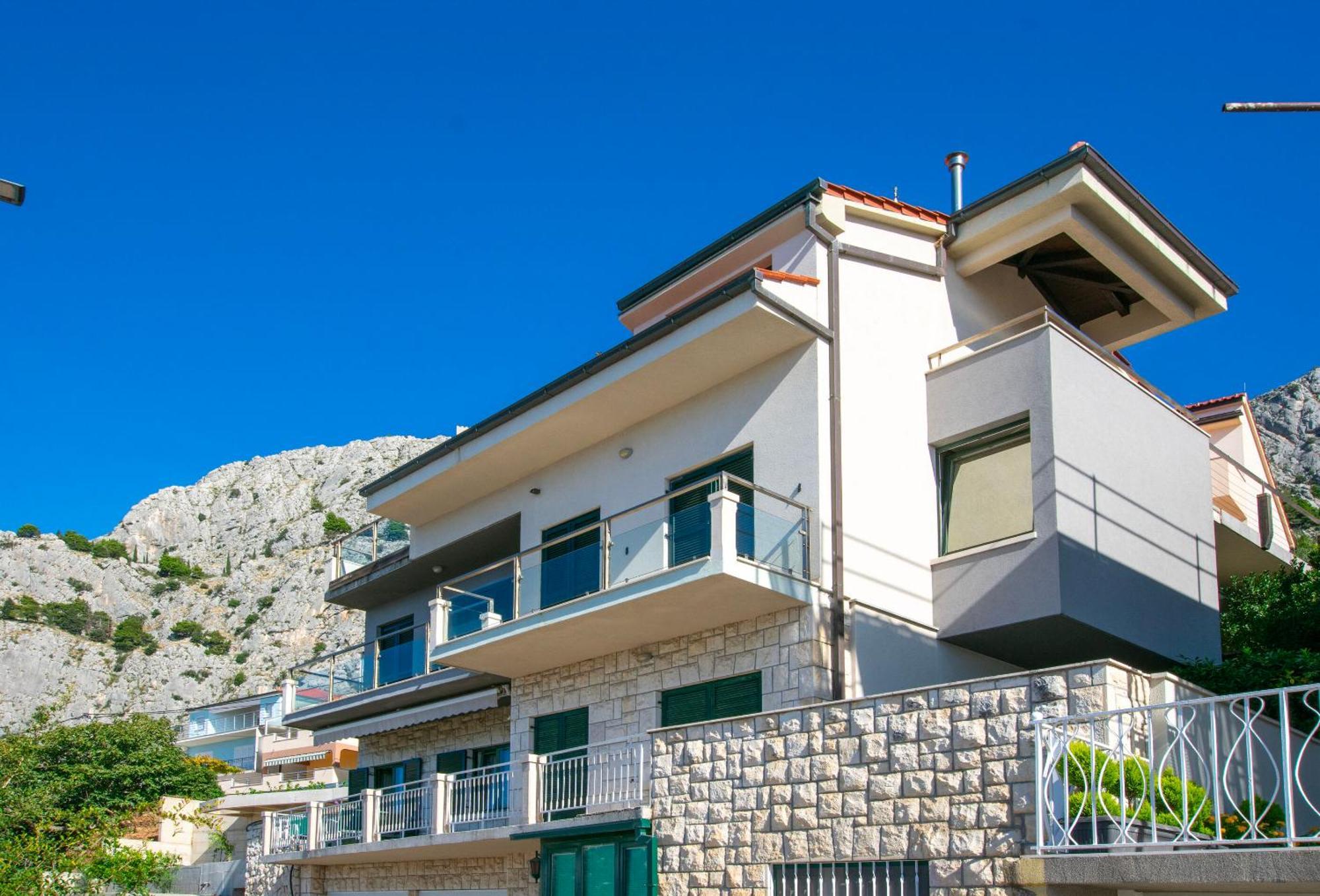 Apartment Iva Omiš Exterior foto